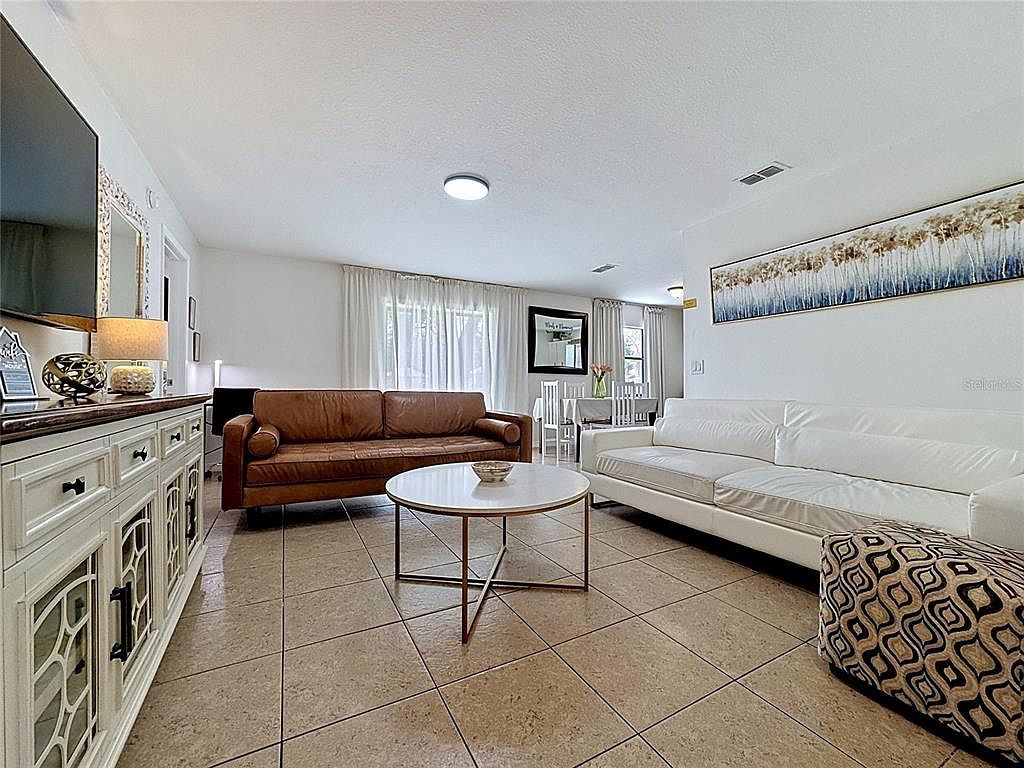 1716 Terry Cir NE Winter Haven, FL 33881 - Thumbnail 3