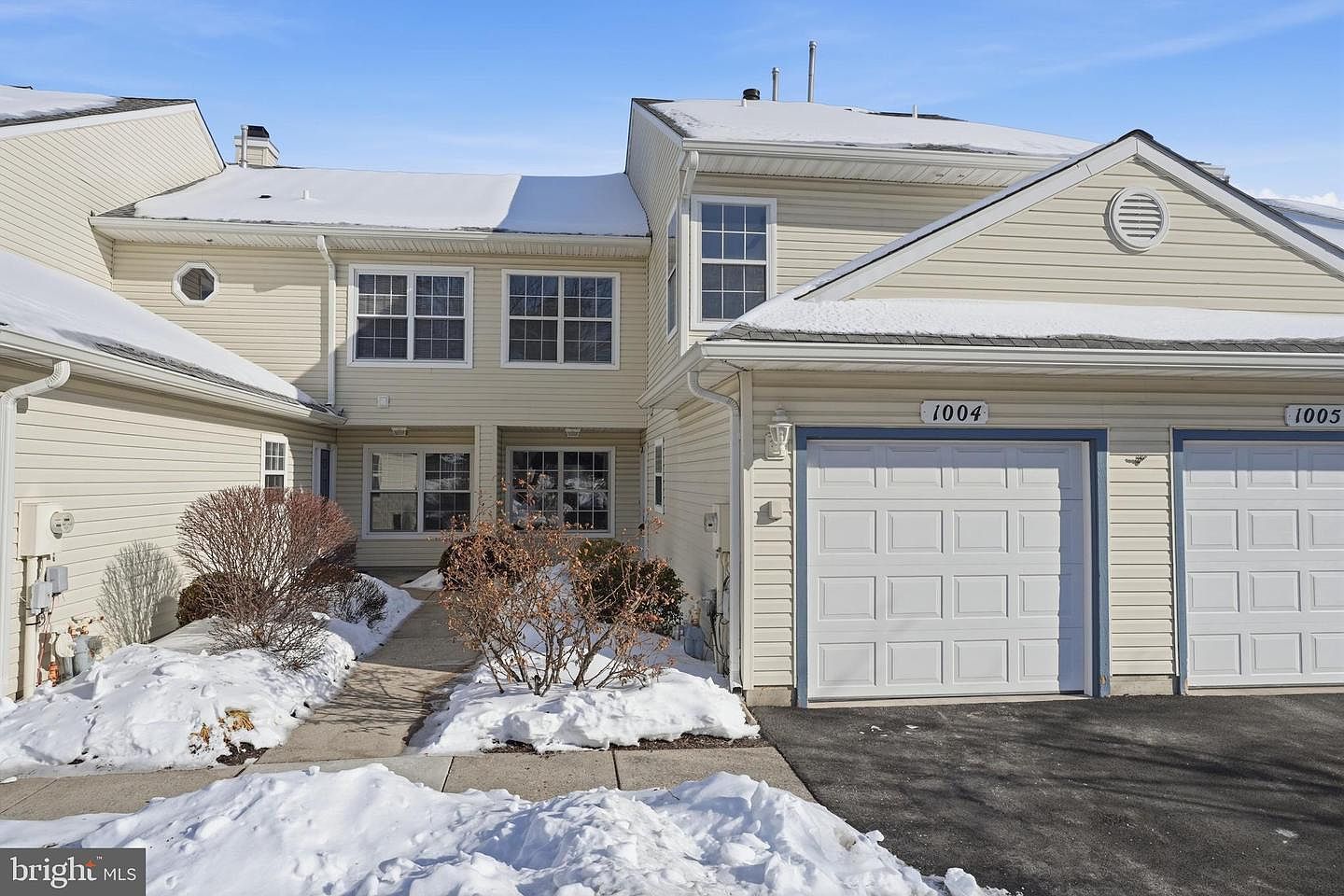 1004 Waterford Rd Yardley, PA 19067 - Thumbnail 3