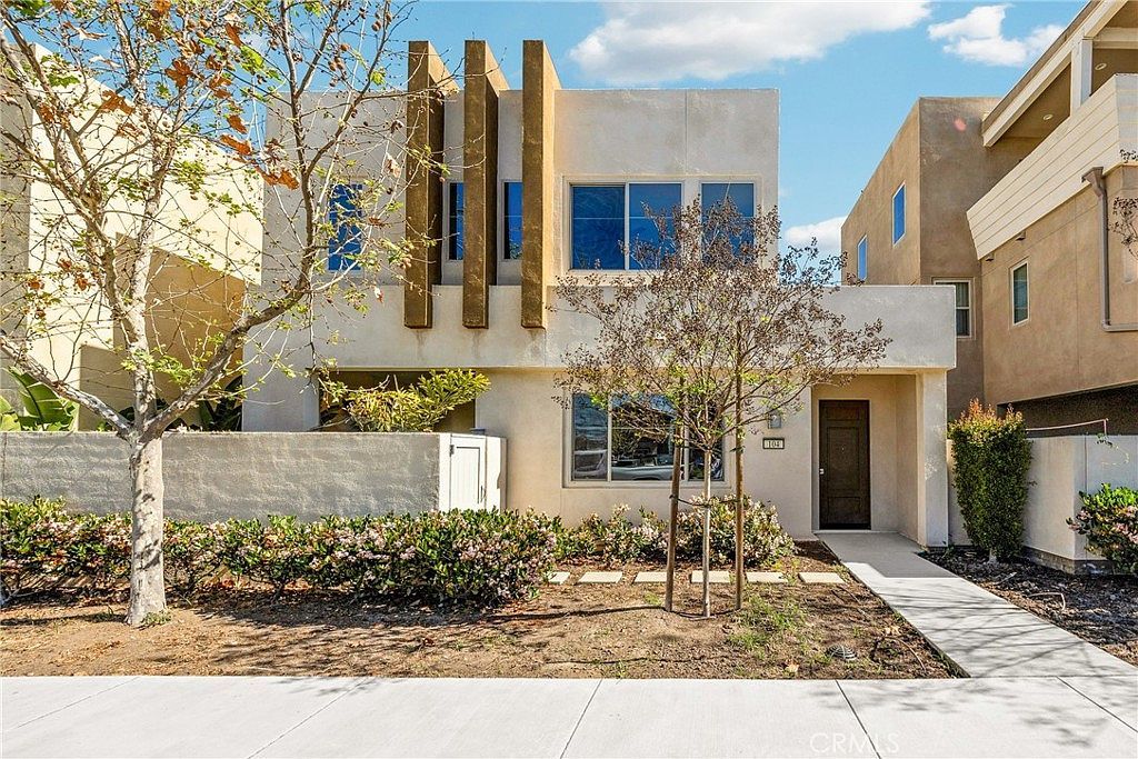 104 Interval Irvine, CA 92618 - Thumbnail 3