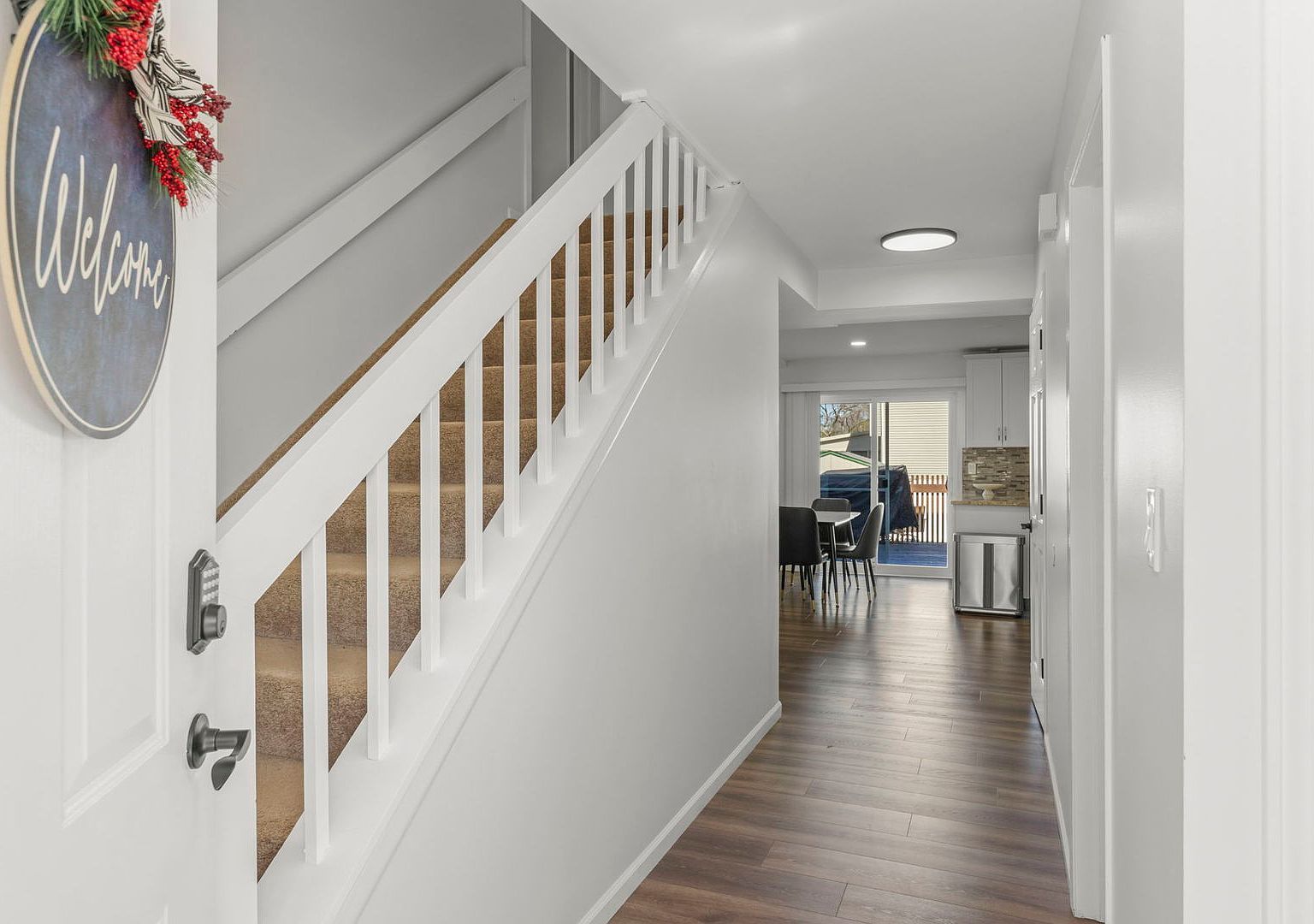 1301 Peshtigo Ave Naperville, IL 60564 - Thumbnail 3