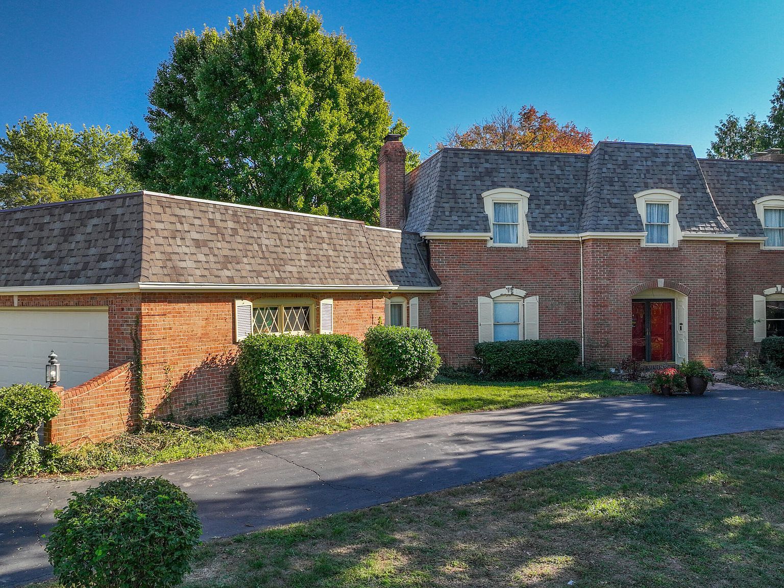 972 Edgewater Dr Lexington, KY 40502 - Thumbnail 3