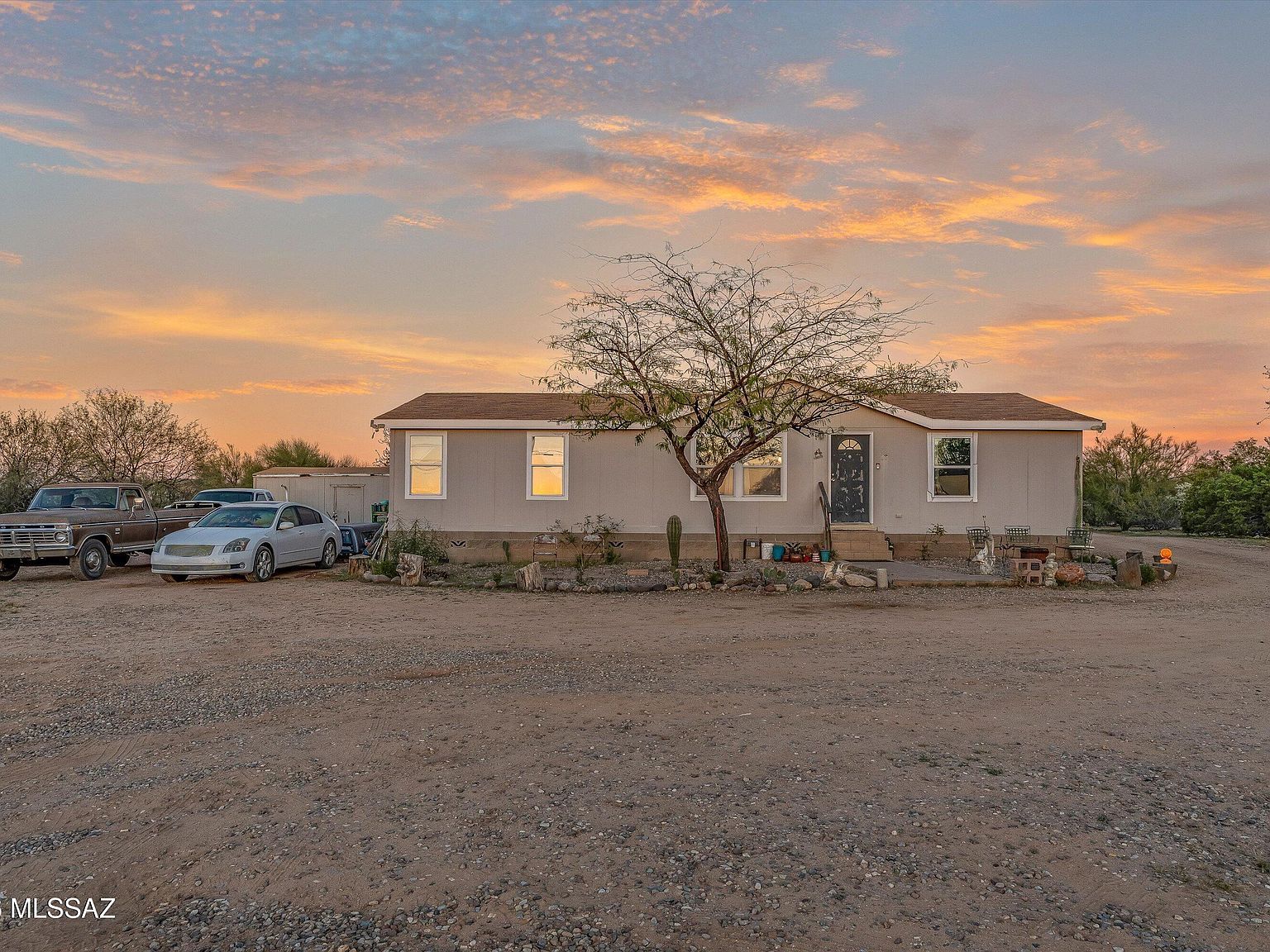 7731 N Steele Dr Tucson, AZ 85743 - Thumbnail 3