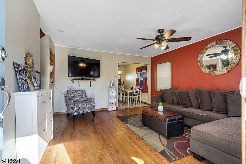 232 Laurel Ave Maplewood, NJ 07040 - Thumbnail 3