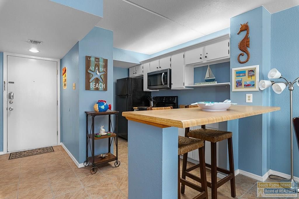 130 E Padre Blvd #206 South Padre Island, TX 78597 - Thumbnail 3