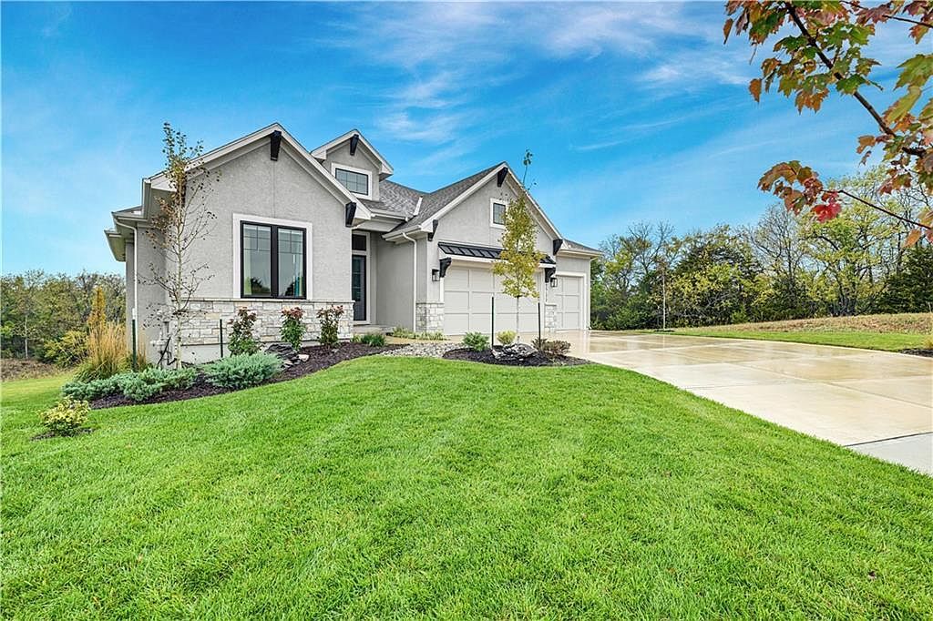 25177 W 109th St Olathe, KS 66061 - Thumbnail 3