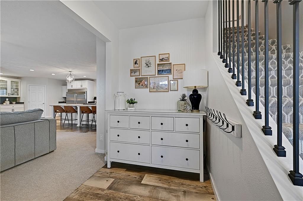 34946 Spring Valley Rd Paola, KS 66071 - Thumbnail 3