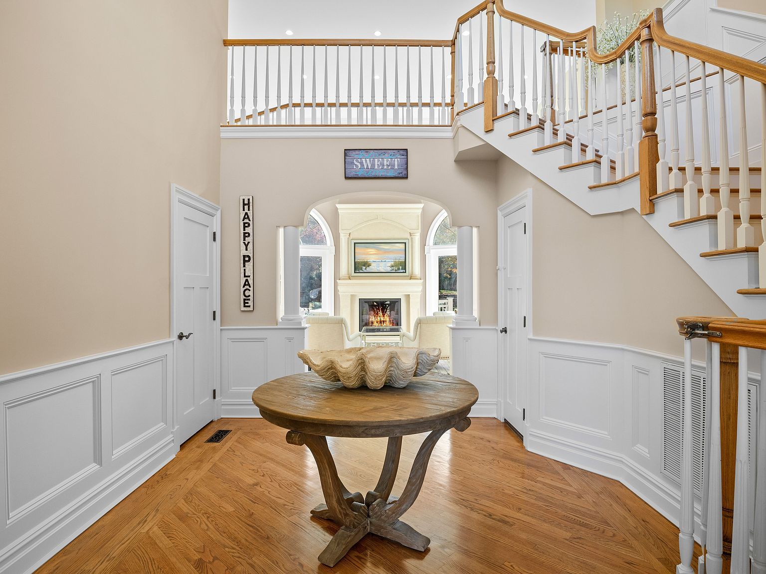 98 Spring Pond Ln Southampton, NY 11968 - Thumbnail 3