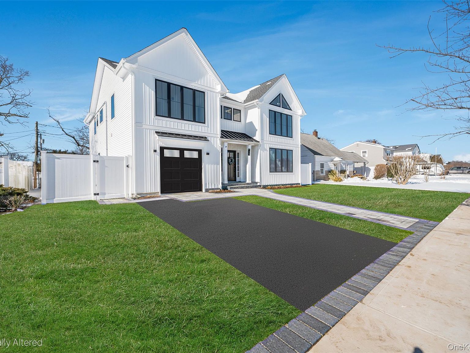 38 Pond Ln Levittown, NY 11756 - Thumbnail 3