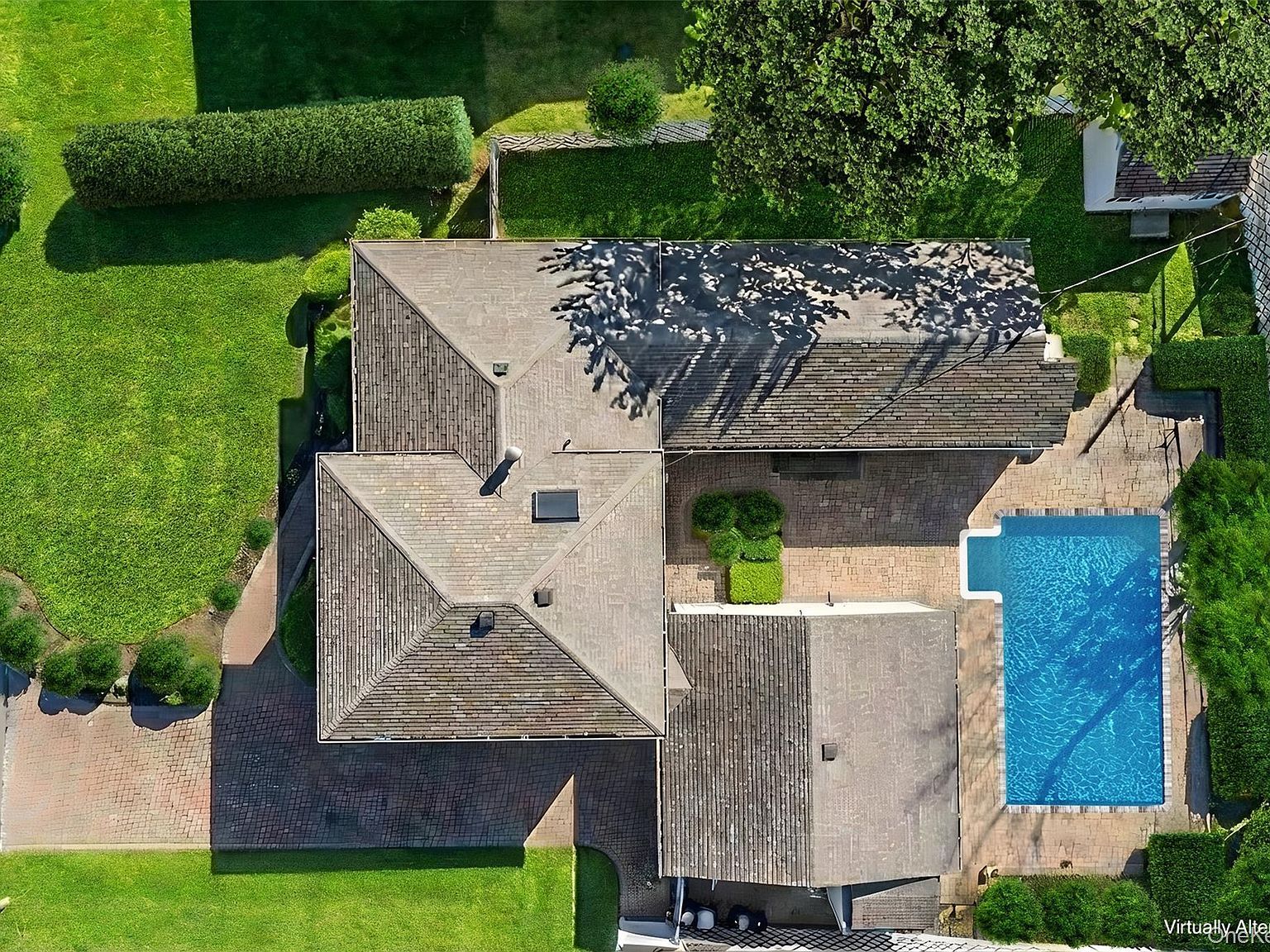 33 Fairlawn Ln Centereach, NY 11720 - Thumbnail 3