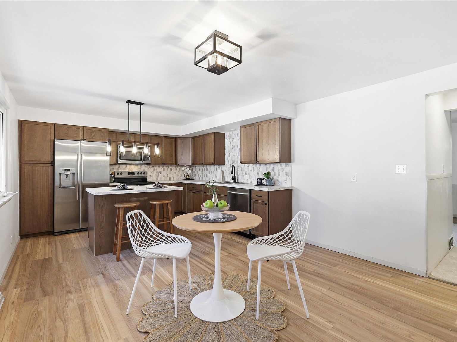 1237 E Calumet St Appleton, WI 54915 - Thumbnail 3