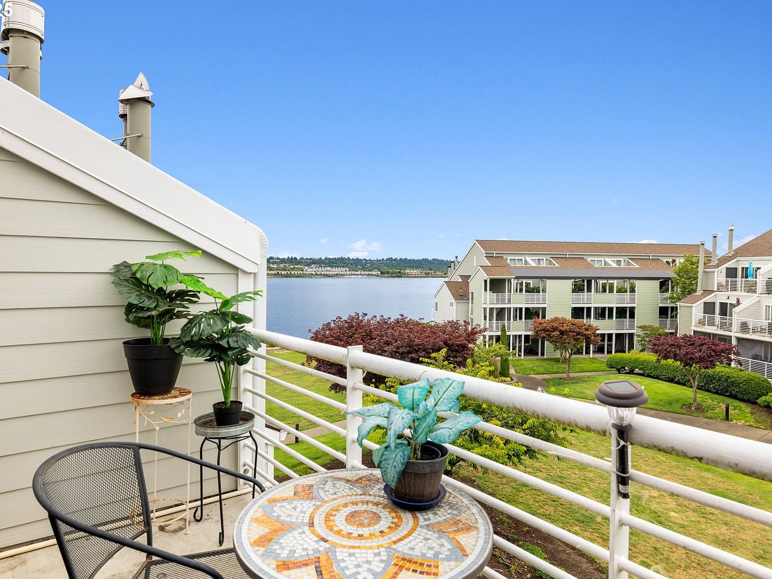 275 N Hayden Bay Dr #275 Portland, OR 97217 - Thumbnail 3