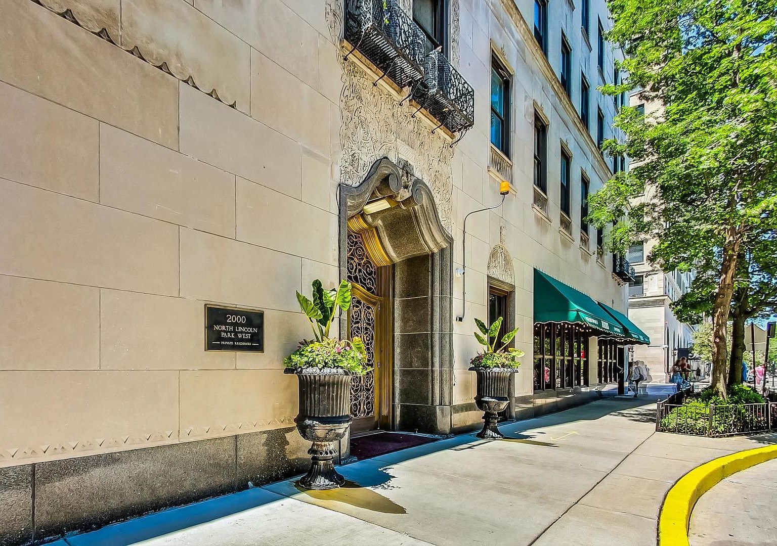 2000 N Lincoln Park W #1404 Chicago, IL 60614 - Thumbnail 3