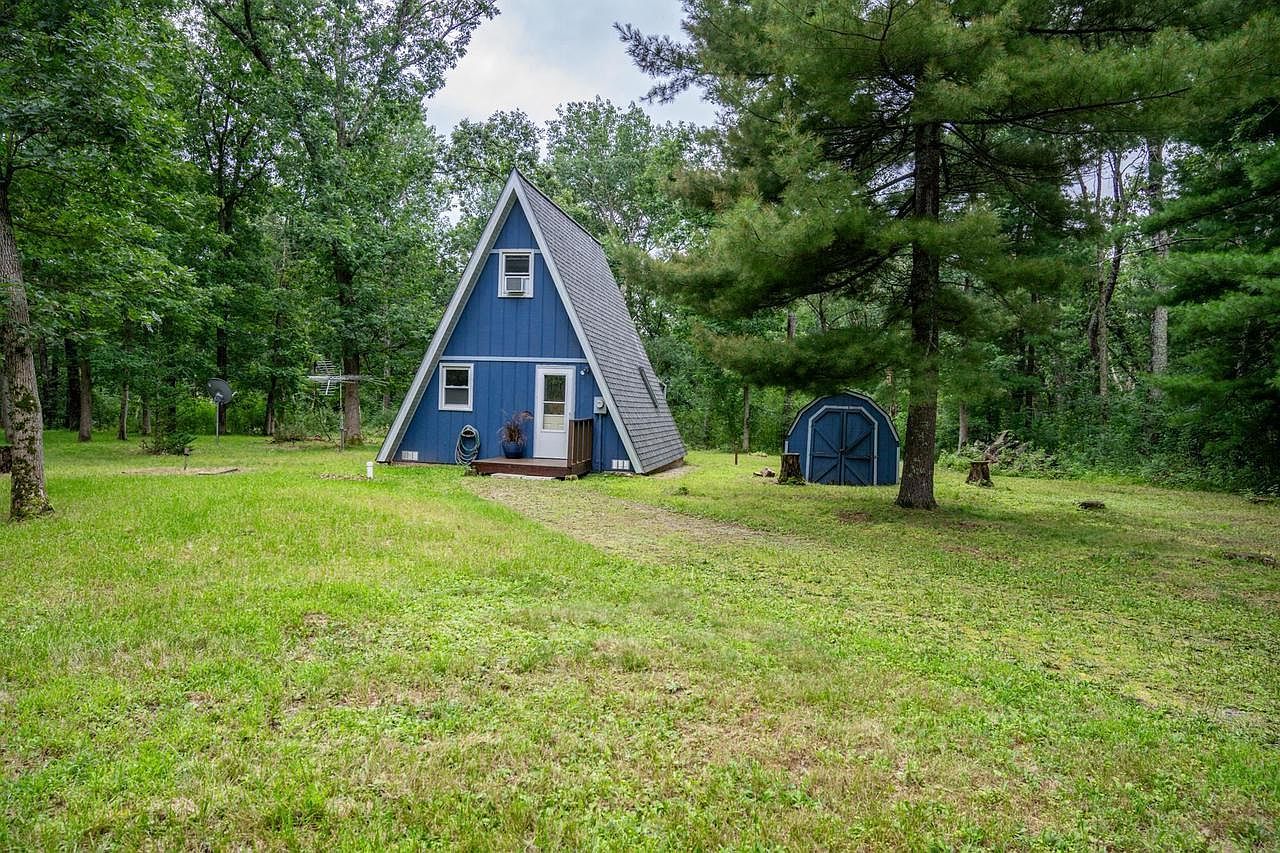 1892 West St #16 Friendship, WI 53934 - Thumbnail 3