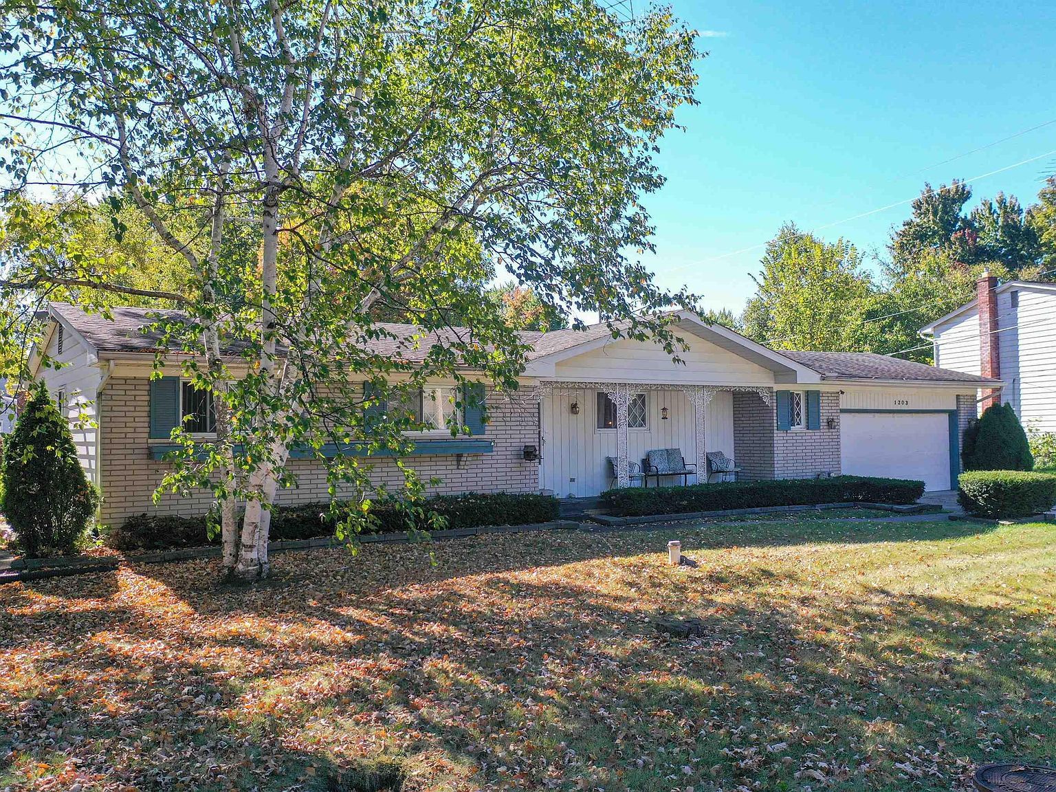 1203 Pickwick Pl Flint, MI 48507 - Thumbnail 3