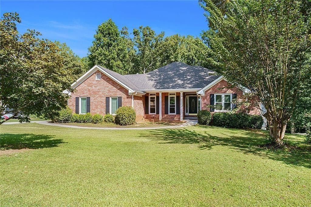 1020 Thornwood Cir Covington, GA 30016 - Thumbnail 3