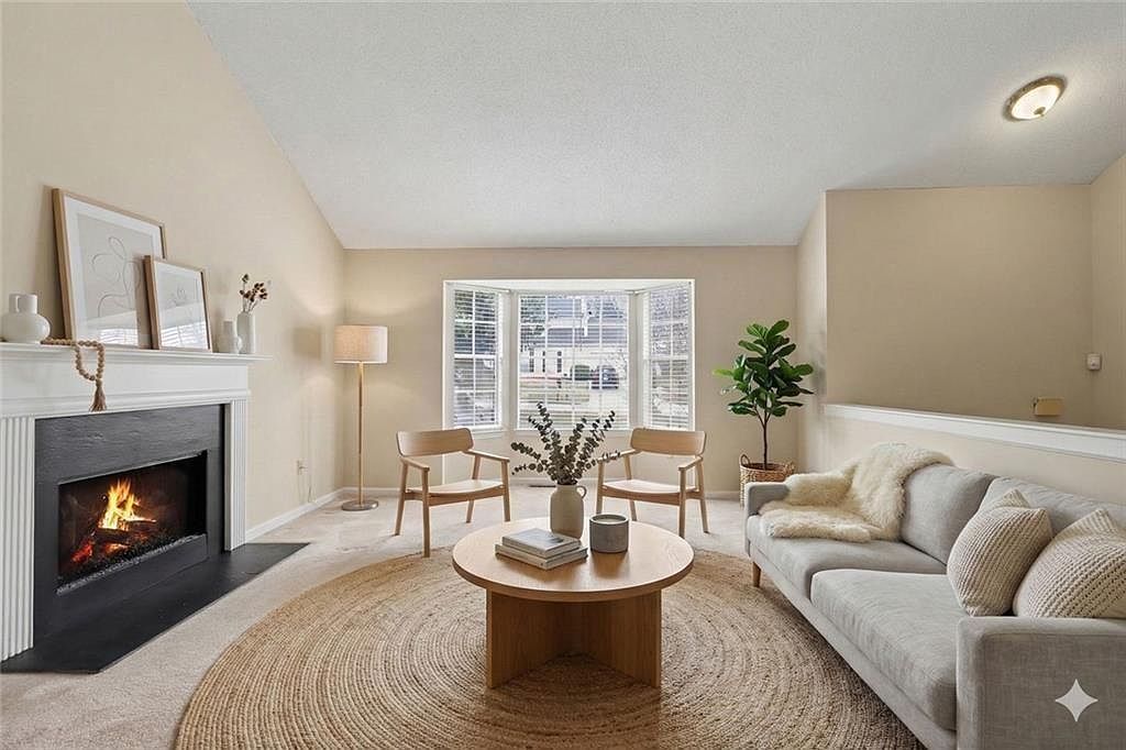 6811 Edmonton Ct Lithonia, GA 30058 - Thumbnail 3