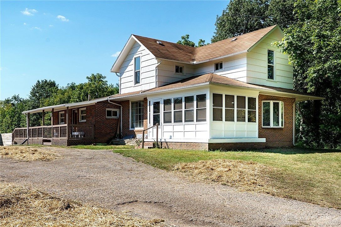 39 S Bird Rd Springfield, OH 45505 - Thumbnail 3