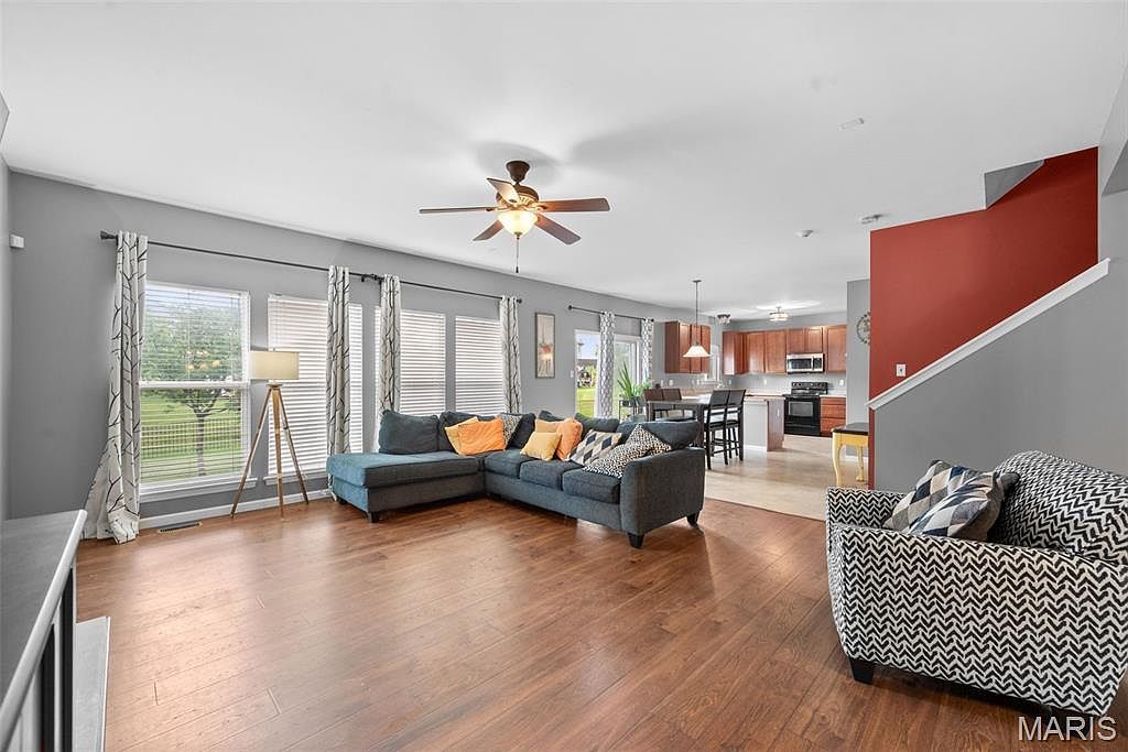 507 Country Chase Dr Lake Saint Louis, MO 63367 - Thumbnail 3