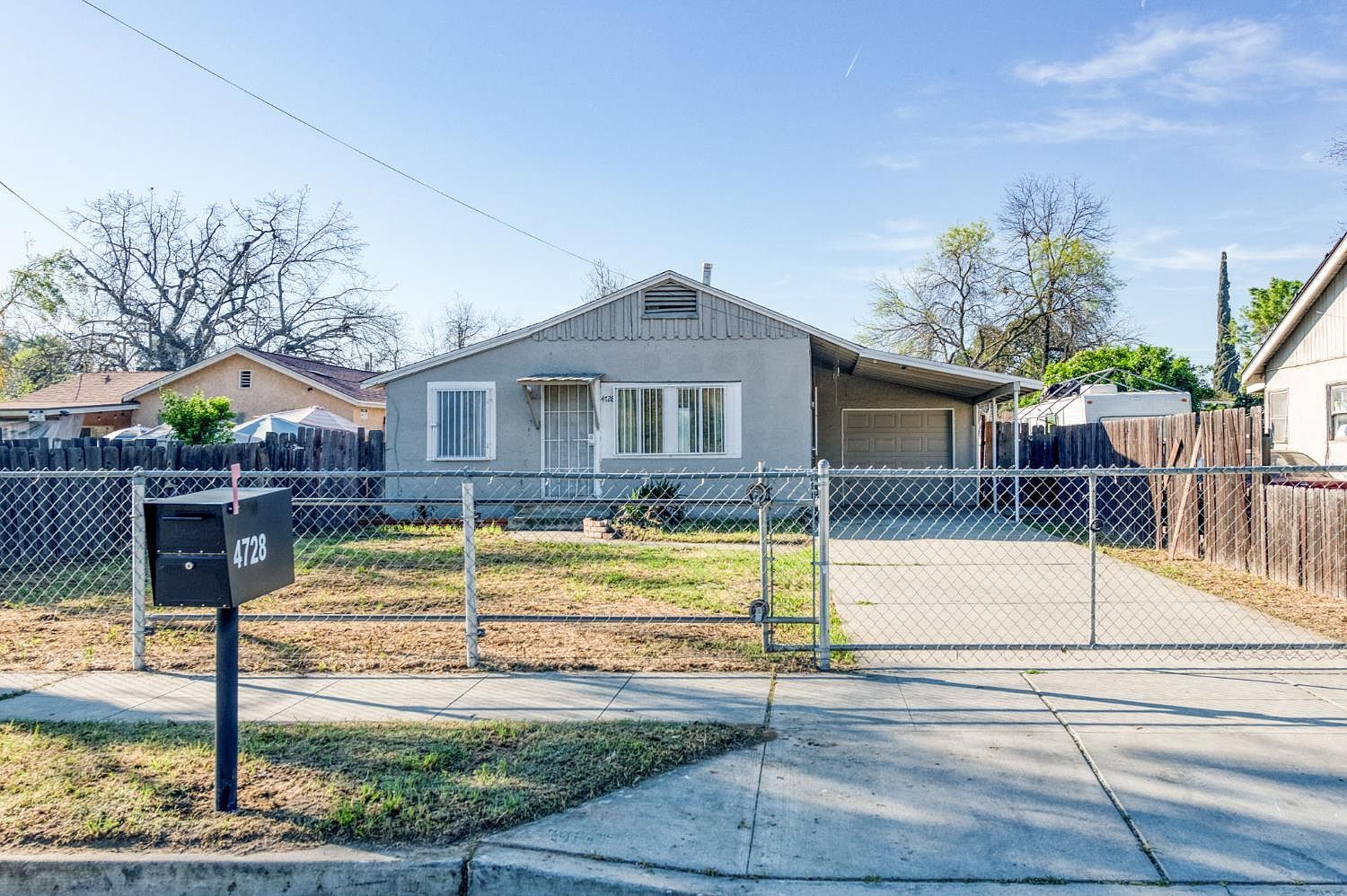 4728 E Harvey Ave Fresno, CA 93702 - Thumbnail 3