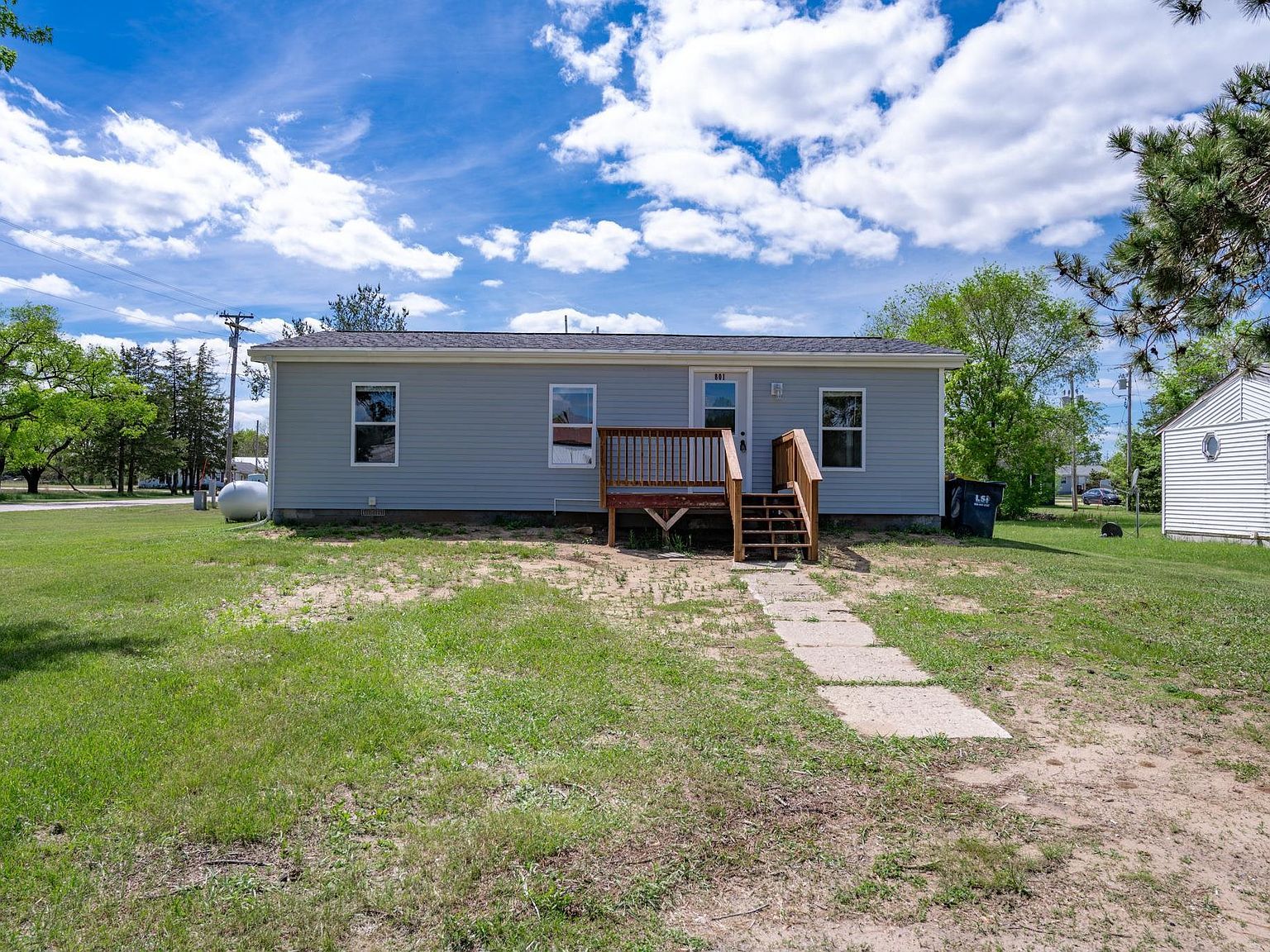 801 N Harvey St Necedah, WI 54646 - Thumbnail 3