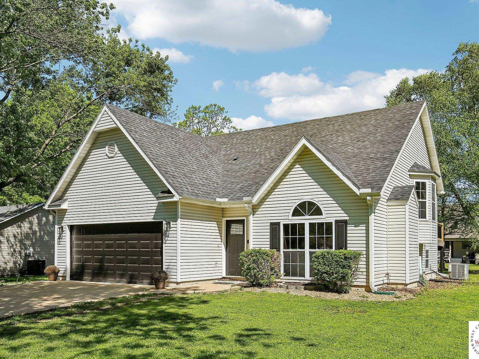 204 E 8th St Adrian, MO 64720 - Thumbnail 3