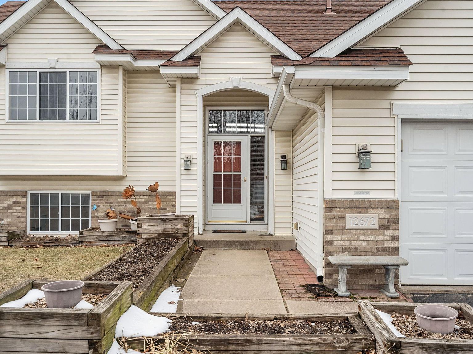 12672 Lincoln St NE Blaine, MN 55434 - Thumbnail 3