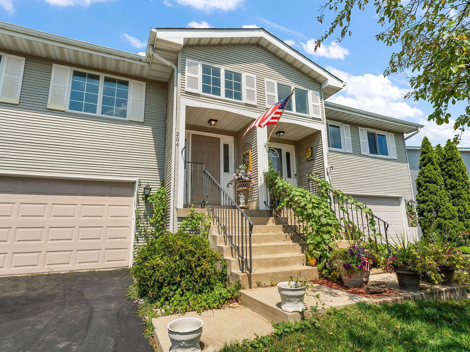 204 Barbara Jean Dr Schererville, IN 46375 - Thumbnail 3