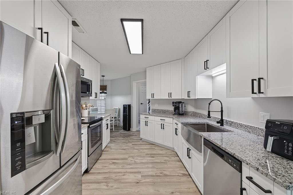 5063 Cypress Point Cir #103 Virginia Beach, VA 23455 - Thumbnail 3