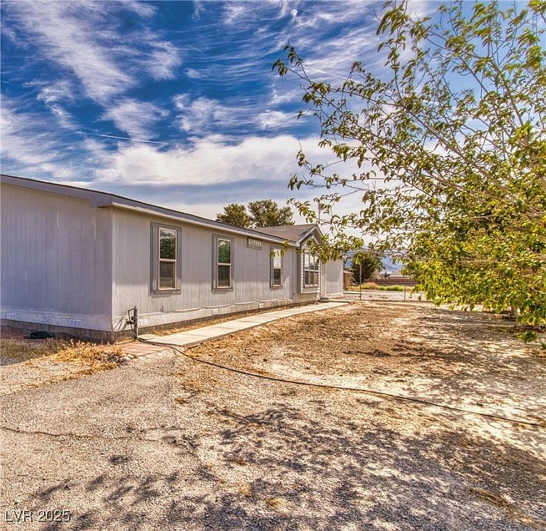2790 Hacienda St Pahrump, NV 89048 - Thumbnail 3