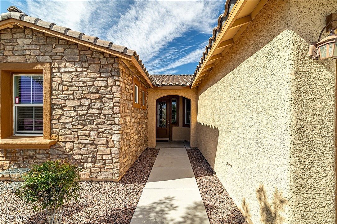 4890 Cielo Ct Pahrump, NV 89061 - Thumbnail 3