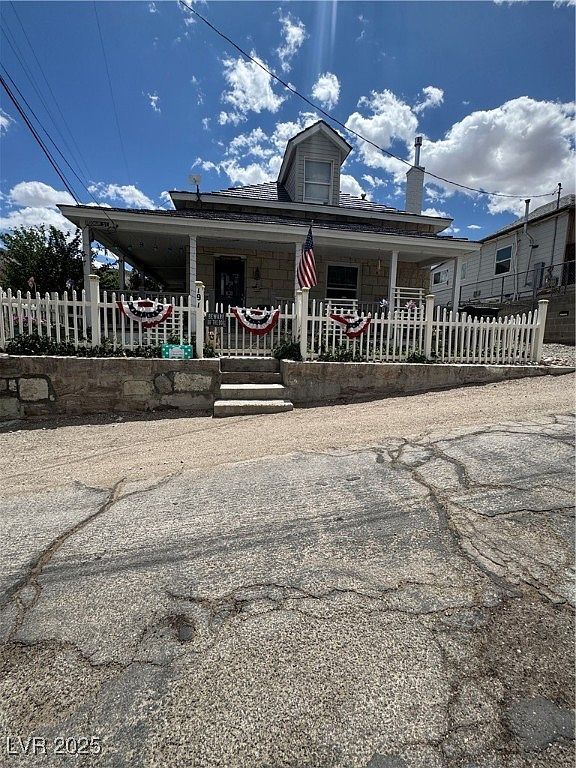 191 S Booker St Tonopah, NV 89049 - Thumbnail 3