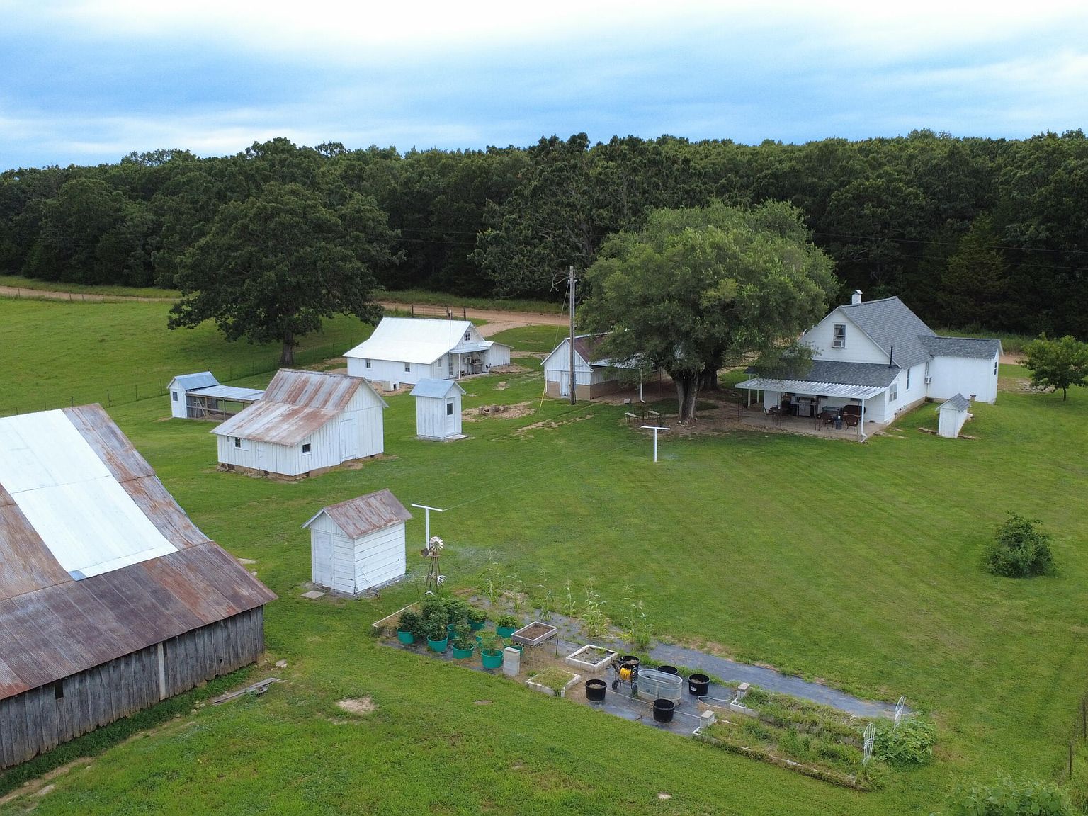 31926 County Road 40 Cross Timbers, MO 65634 - Thumbnail 3