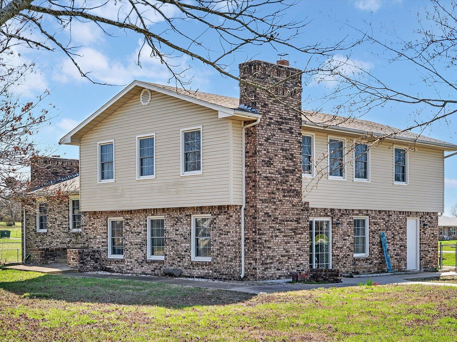 19156 Us Highway 54 Wheatland, MO 65779 - Thumbnail 3