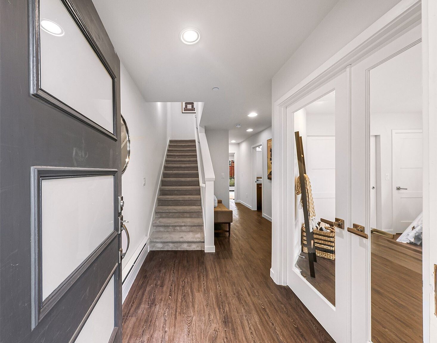 6522 C 32nd Ave NE Seattle, WA 98115 - Thumbnail 3