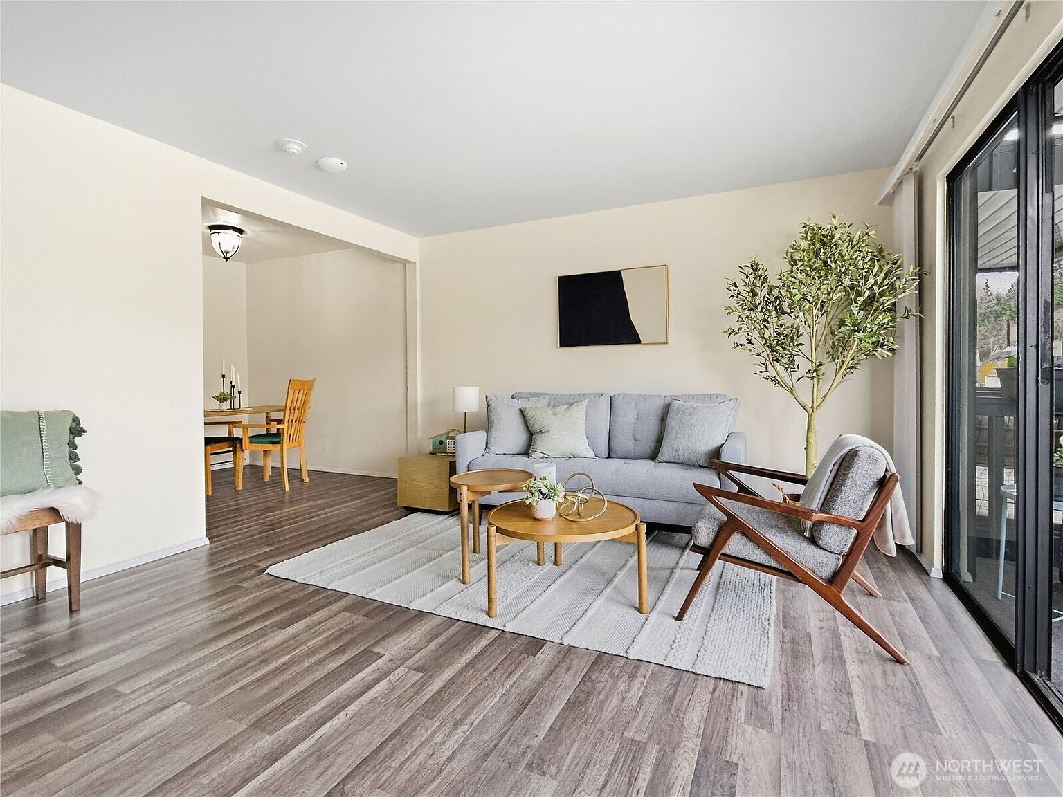 19411 56th Ave W APT 220 Lynnwood, WA 98036 - Thumbnail 3