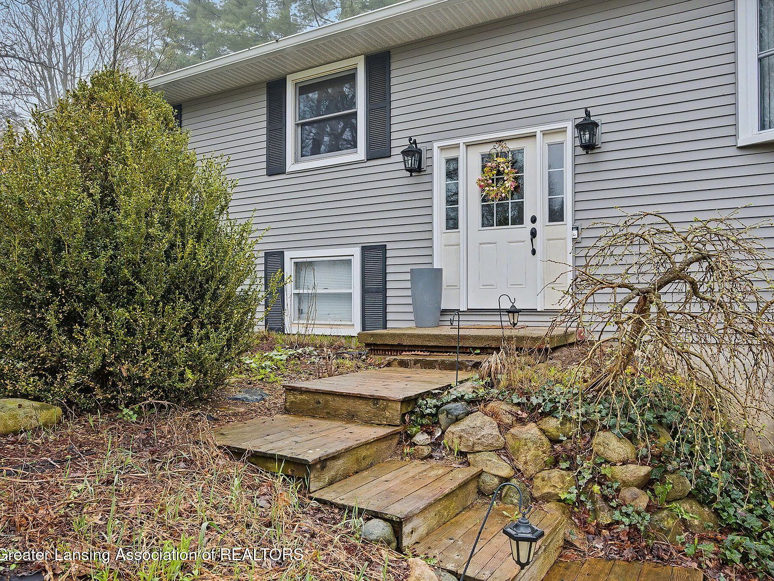 7880 Circle Dr Laingsburg, MI 48848 - Thumbnail 3