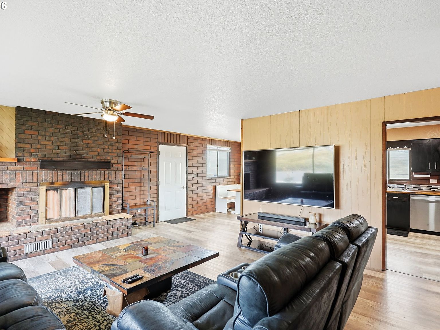 1100 W 2nd St Arlington, OR 97812 - Thumbnail 3