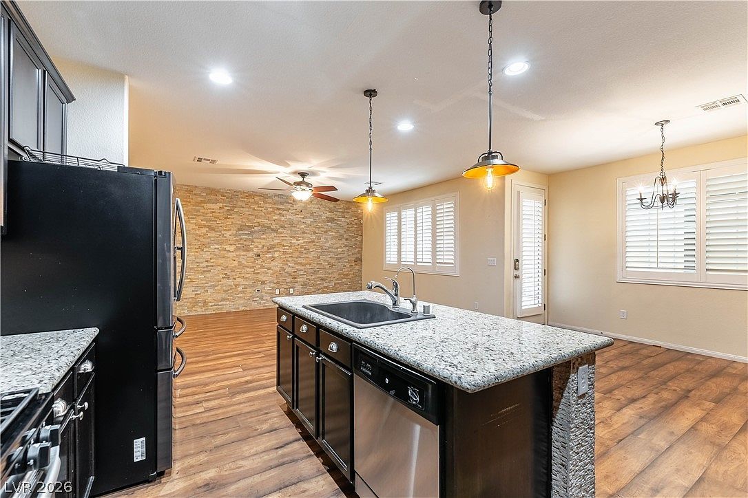 7741 Donner Peak St Las Vegas, NV 89166 - Thumbnail 3