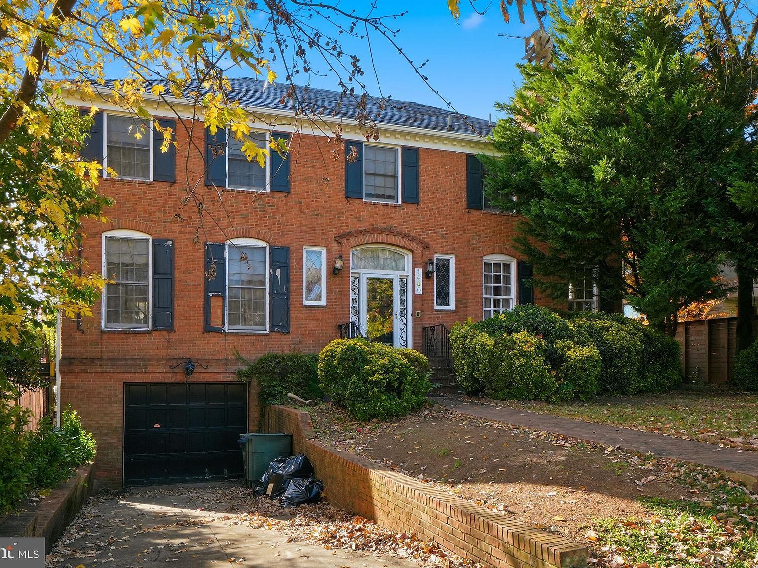 1430 Foxhall Rd NW Washington, DC 20007 - Thumbnail 3