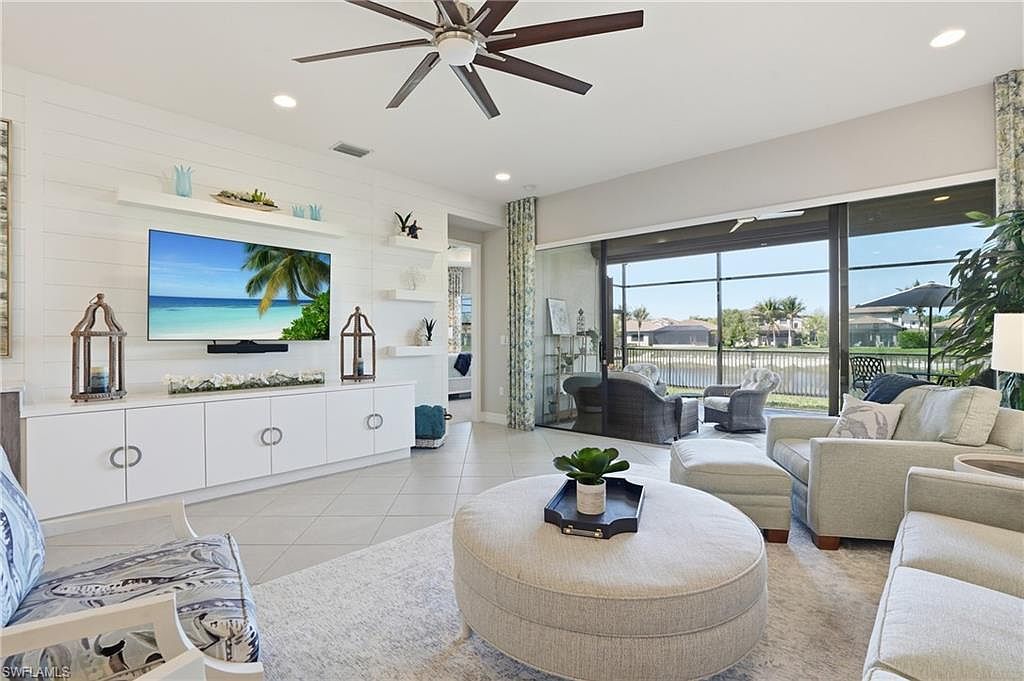 4475 Crimson Ave Naples, FL 34119 - Thumbnail 3