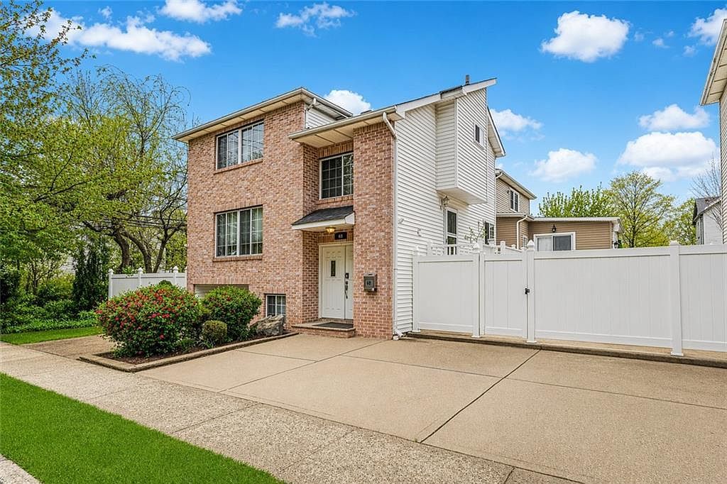 68 Eltingville Blvd Staten Island, NY 10312 - Thumbnail 3