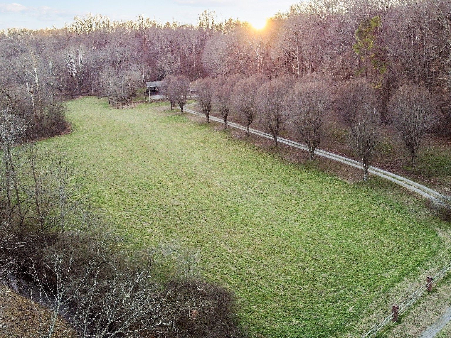 1000 Sendero Bad Rd Dickson, TN 37055 - Thumbnail 3