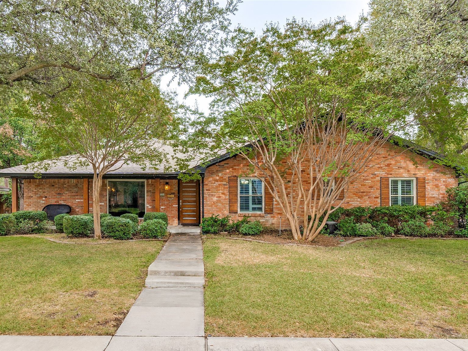 10355 Carry Back Cir Dallas, TX 75229 - Thumbnail 3