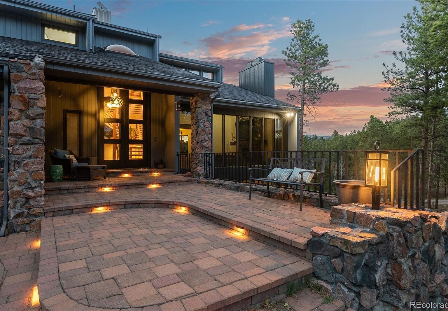 571 Sundown Ln Evergreen, CO 80439 - Thumbnail 3