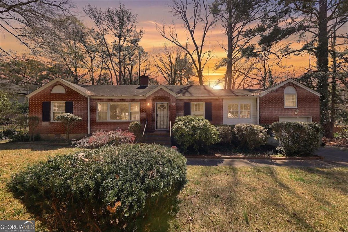 1930 Cummings Dr SW Atlanta, GA 30311 - Thumbnail 3