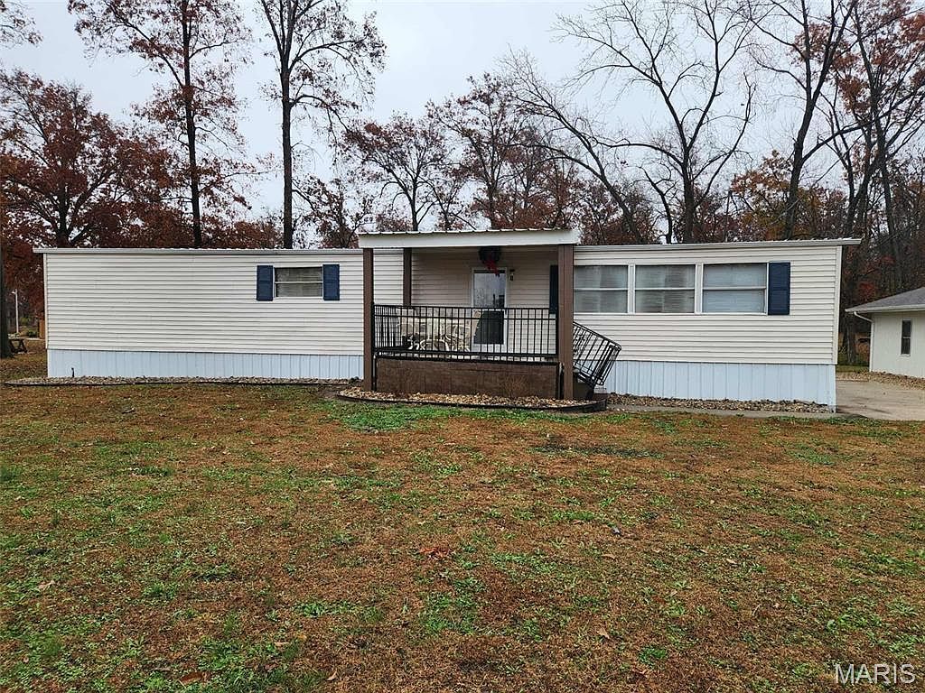 1106 Harrison Ave Sandoval, IL 62882 - Thumbnail 3