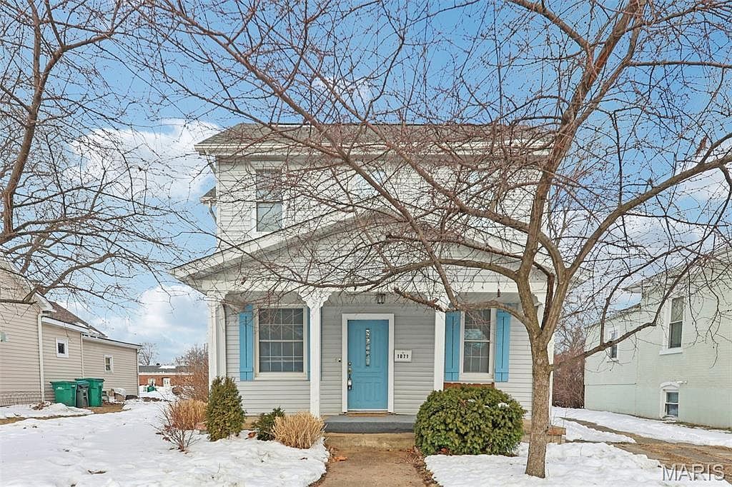 1071 Livingston St Carlyle, IL 62231 - Thumbnail 3