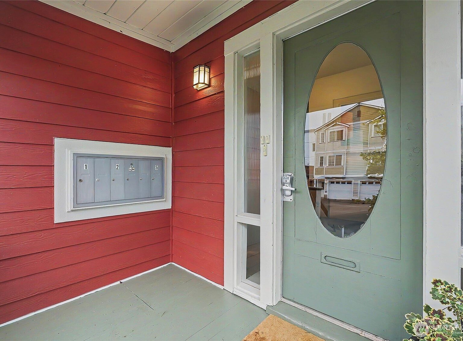 612 N Oakes St Tacoma, WA 98406 - Thumbnail 3