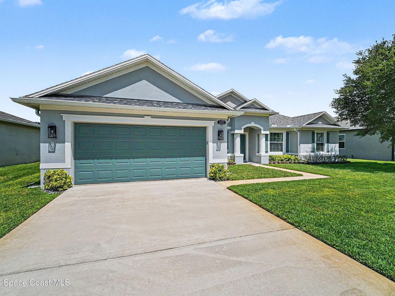 1025 Morgan Cir NE Palm Bay, FL 32905 - Thumbnail 3