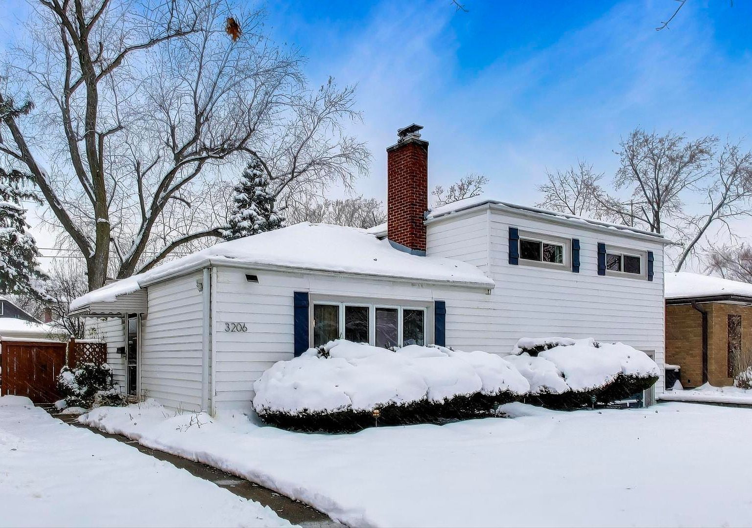 3206 Sunnyside Ave Brookfield, IL 60513 - Thumbnail 3